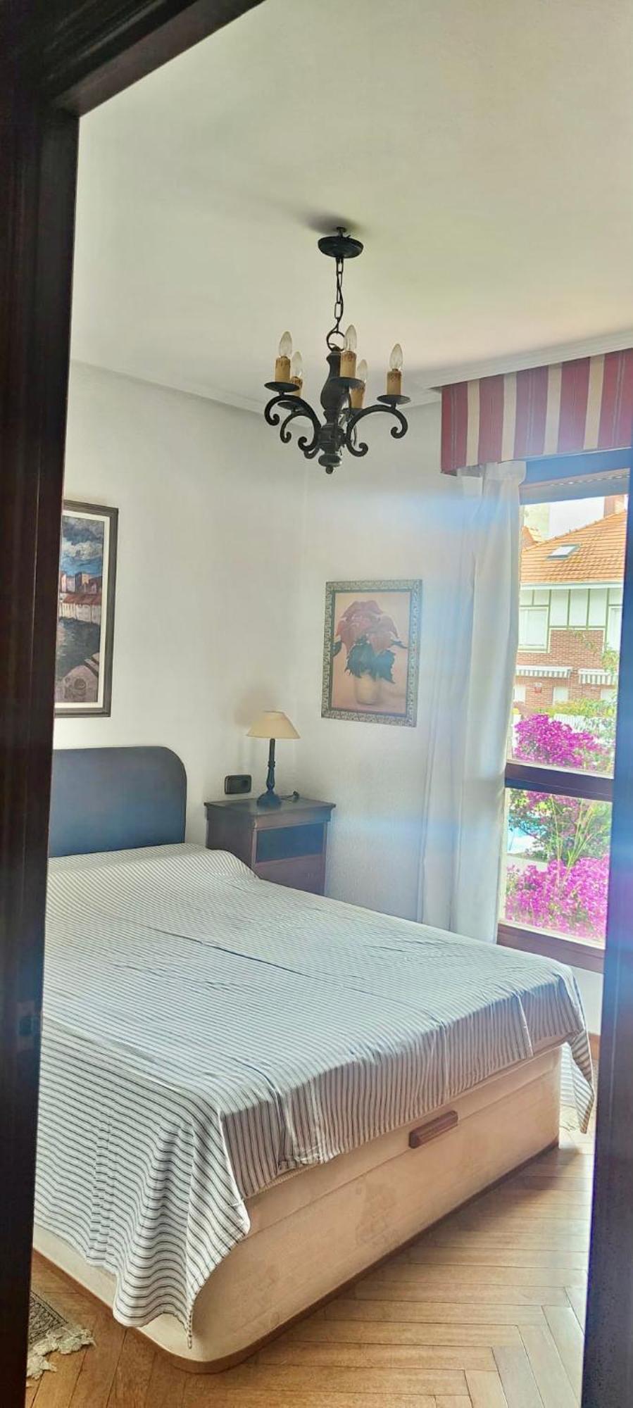 Chalet Al Lado De La Playa Con Piscina Privada, Jardin Y Barbacoa, Fronton, 6 Habitaciones Laredo Esterno foto